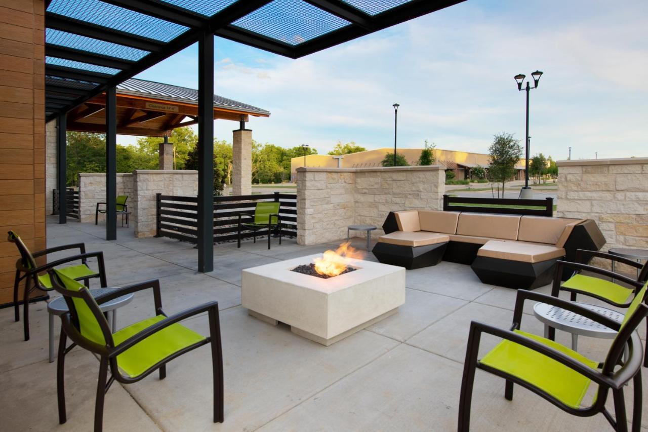 Springhill Suites By Marriott Lindale Tyler Екстер'єр фото