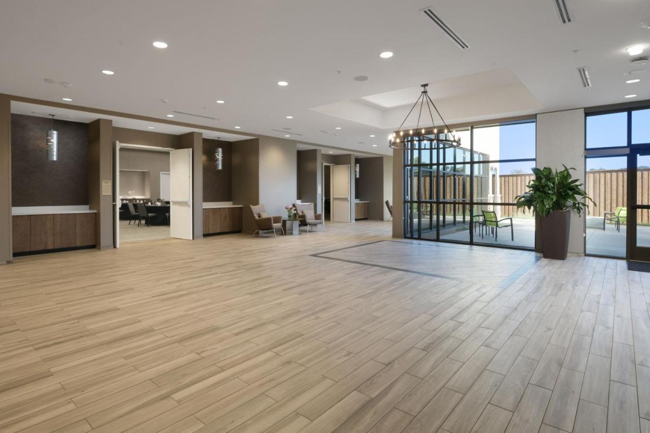 Springhill Suites By Marriott Lindale Tyler Екстер'єр фото